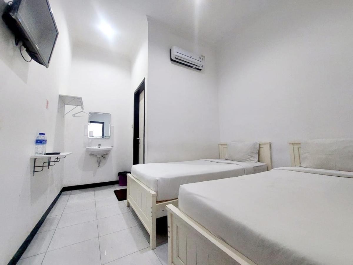 Cozy Stay Kupang Kupang (East Nusa Tenggara) Exterior foto